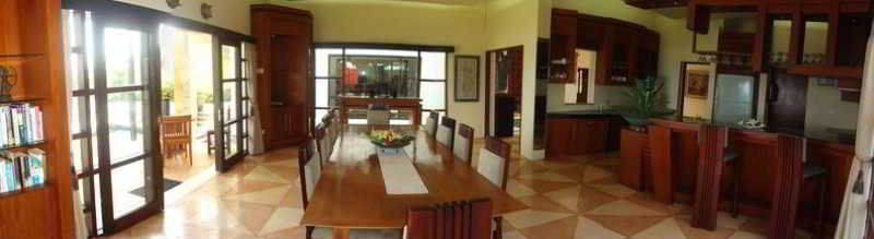 Suarti Resort, Villas & Gallery Ketewel Exteriér fotografie