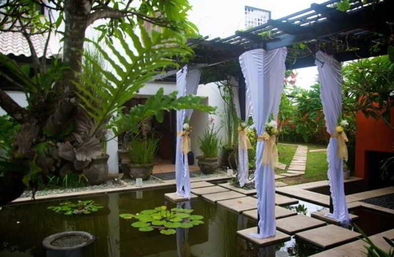 Suarti Resort, Villas & Gallery Ketewel Exteriér fotografie